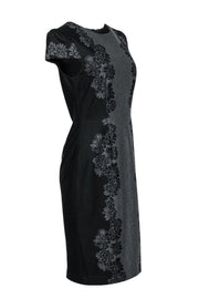 Current Boutique-Betsey Johnson - Black & Gray Floral Patterned Cap Sleeve Sheath Dress Sz 8