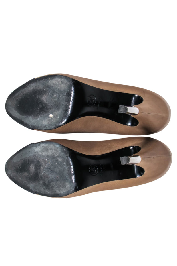 Current Boutique-Chanel – Beige Leather Stiletto w/ Navy Blue Cap Toe Lace Up Booties Sz 7