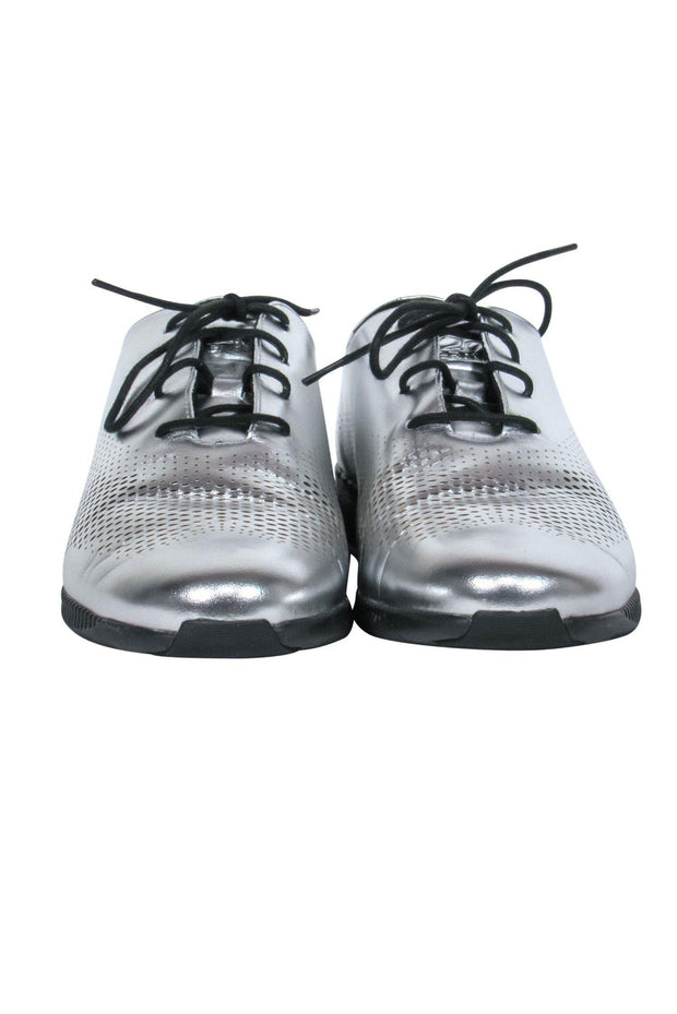 Current Boutique-Cole Haan - Silver Metallic Perforated Leather Lace-Up Sneakers Sz 10