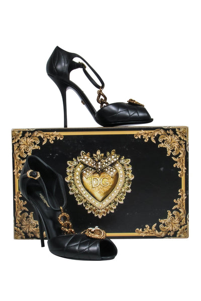Current Boutique-Dolce & Gabbana - Black Quilted T-Strap Peep Toe Pumps w/ Gold Heart & Chain Sz 8.5