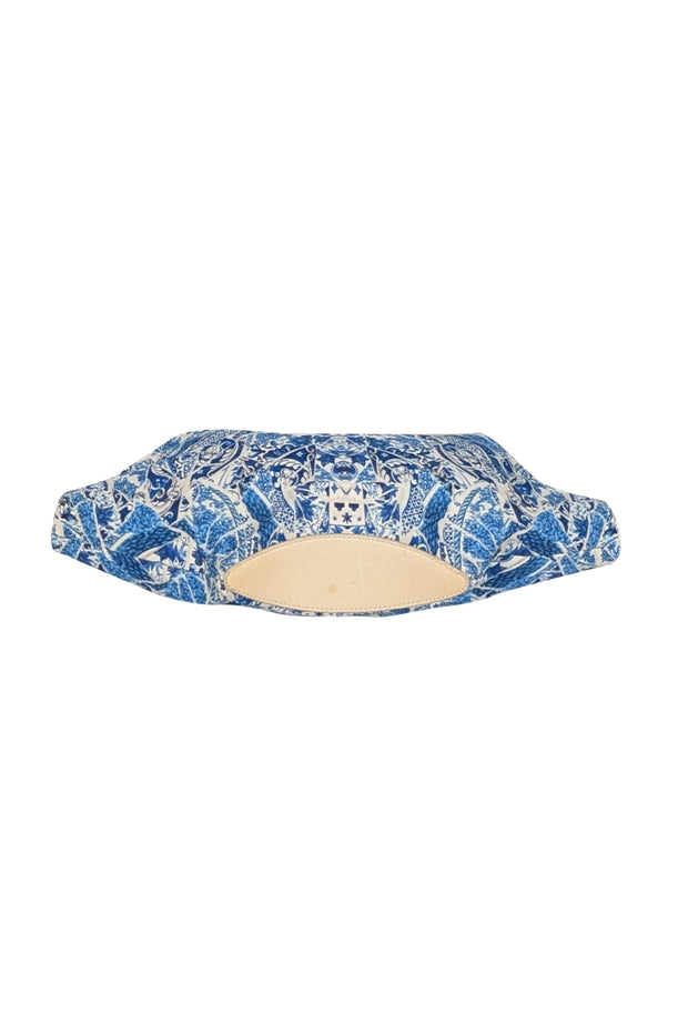 Current Boutique-Alexander McQueen - Blue & White Paisley Print Canvas Manta Clutch Bag