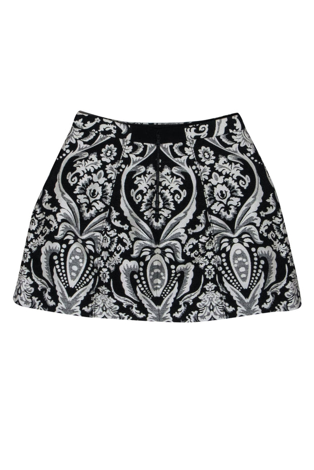 Current Boutique-Alice & Olivia - Black & White Brocade Print Mini Skirt Sz 2