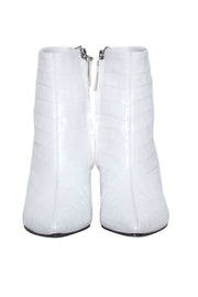 Current Boutique-Alice & Olivia - White Faux Croc Textured Short Boots Sz 5