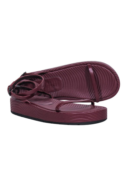 Current Boutique-Bettina Vermillon - Burgundy Textured Leather Strappy Sandals Sz 9