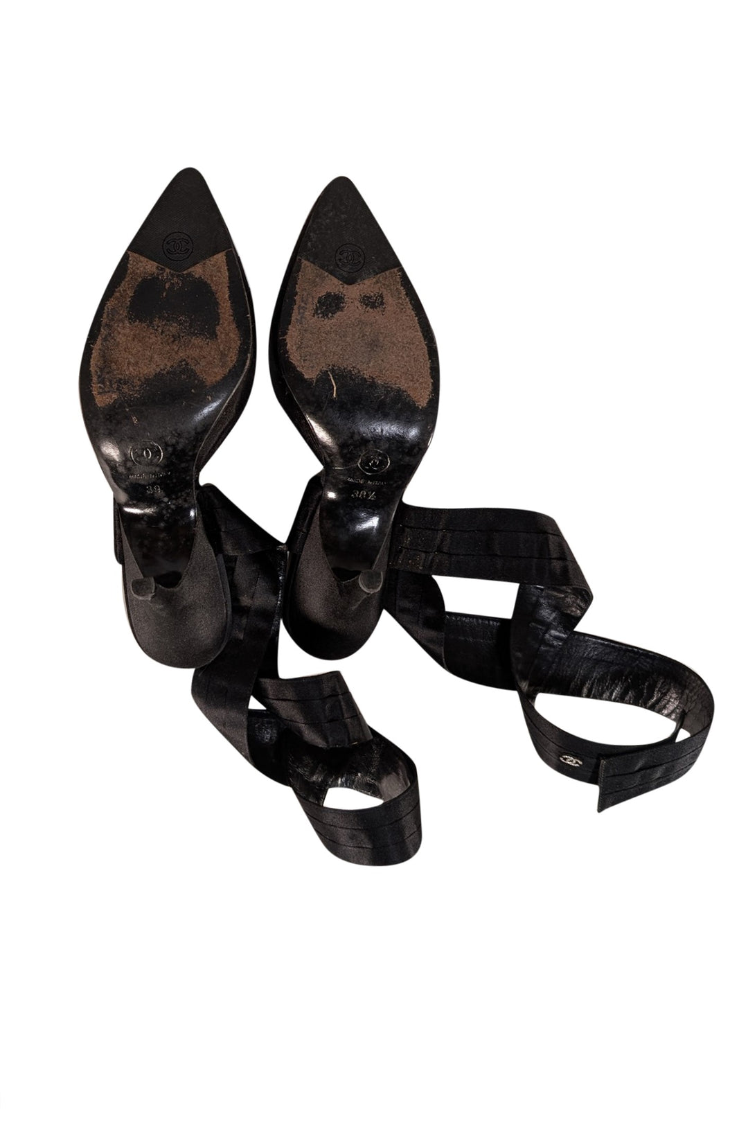 靴 CHANEL BLACK ANKLE STRAP WRAP HEELS Chanel - Black Satin Wrap Around Strappy Heels Sz 9 | Current Boutique