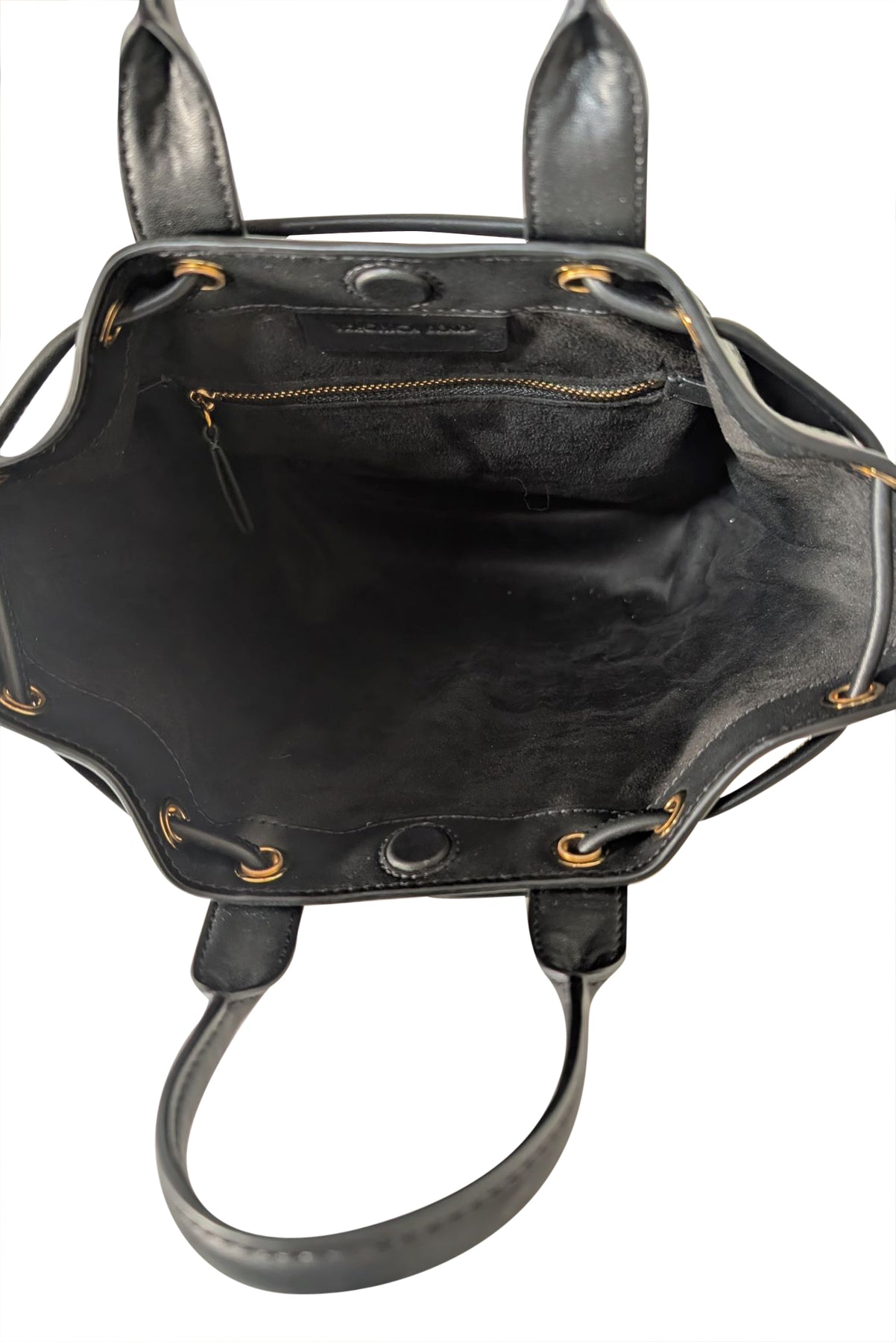 Current Boutique | Designer Consignment Shop in Alexandria, VA - photo 3