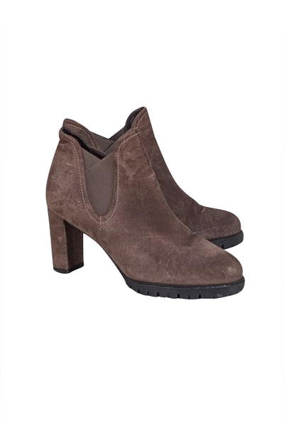 Stuart Weitzman - Brown Suede Short Booties Sz 7.5 - Current Boutique