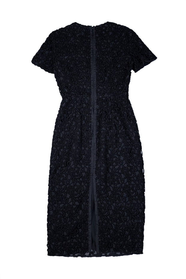 Burberry - Black Floral Eyelet Lace Short Sleeve Dress Sz 4 - Current Boutique