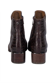 Donald J Pliner - Brown Croc Embossed Leather Sz 6