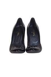 Chanel - Black Leather & Patent Detail Heels Sz 12