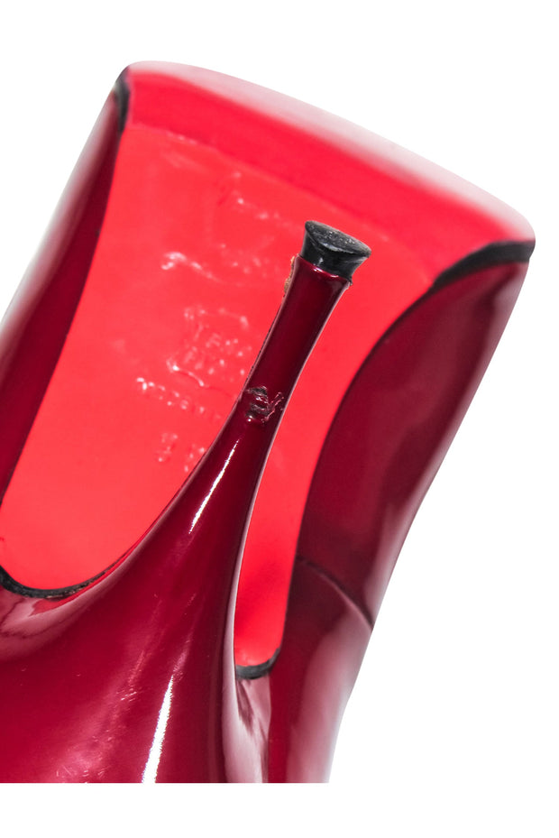 Current Boutique-Christian Louboutin - Burgundy Patent Leather Peep Toe Pumps Sz 8