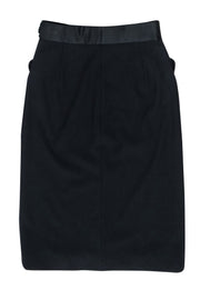 Current Boutique-Dolce & Gabbana - Black Button Front Pencil Skirt Sz 6