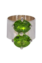 Current Boutique-Dorian Webb - Silver Thick Brand w/ Green Stones Ring Sz 6