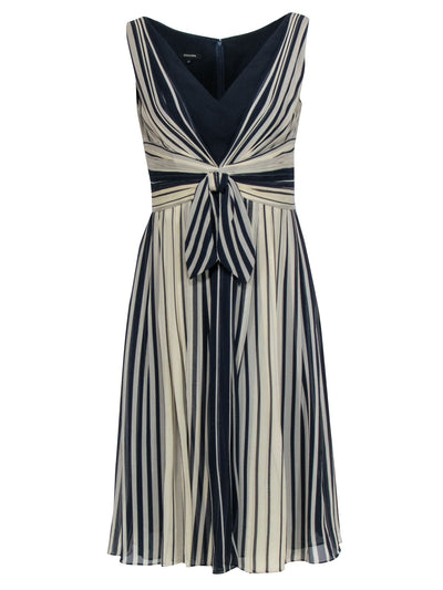 Current Boutique-Escada - Navy & White Sleeveless Silk Dress Sz 6