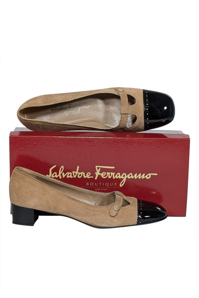 Current Boutique-Ferragamo - Beige Suede w/ Black Patent Leather Toe & Heel Pumps Sz 9.5