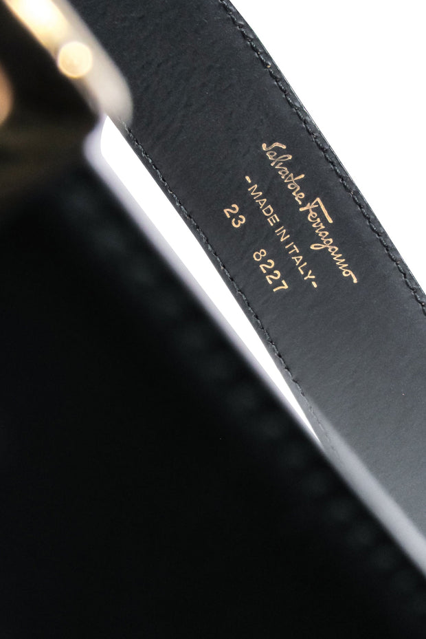 Current Boutique-Ferragamo - Black Leather Gold Buckle Belt Sz 000