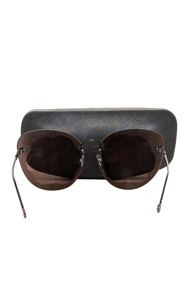 Current Boutique-Ferragamo - Black Matte Large Cat Eye Scallop Edge Lens Sunglasses