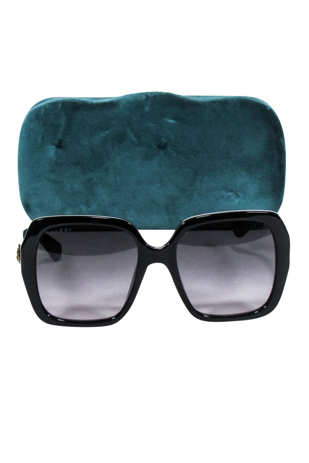 Current Boutique-Gucci - Black Large Sunglasses w/ Logo Side Detail