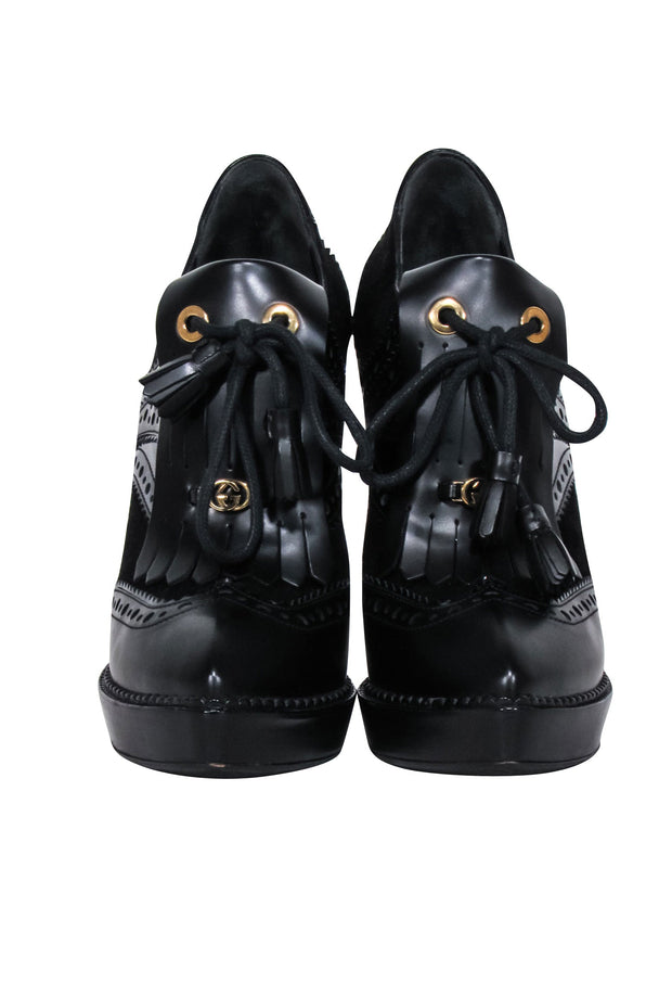 Current Boutique-Gucci - Black Wimbledon Tie Front Heels Sz 8