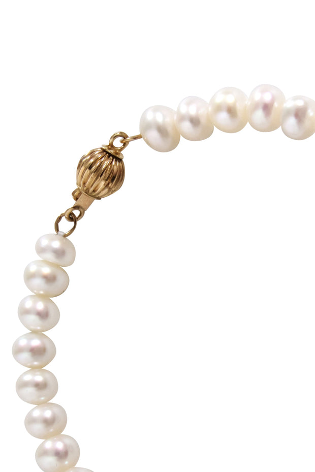 Current Boutique-No Label - Genuine Pearl Bracelet w/ 14k Gold Closure