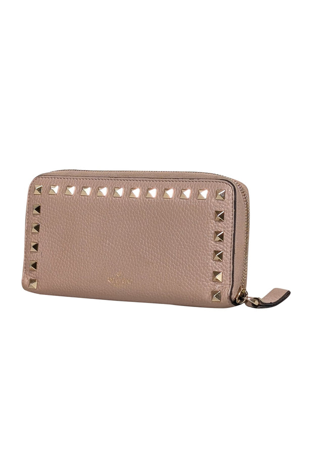 Current Boutique-Valentino - Beige Pebbled Leather Rock Stud Wallet