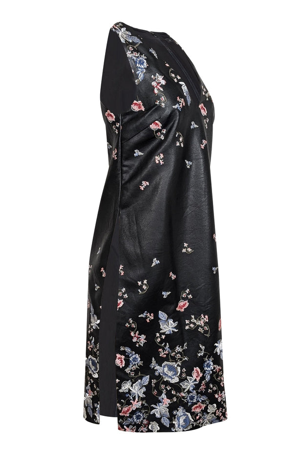 BCBG Max Azria - Black Sleeveless w/ Embroidered Floral Details & Side BCBG Max Azria - Black Sleeveless w/ Embroidered Floral Details & Side