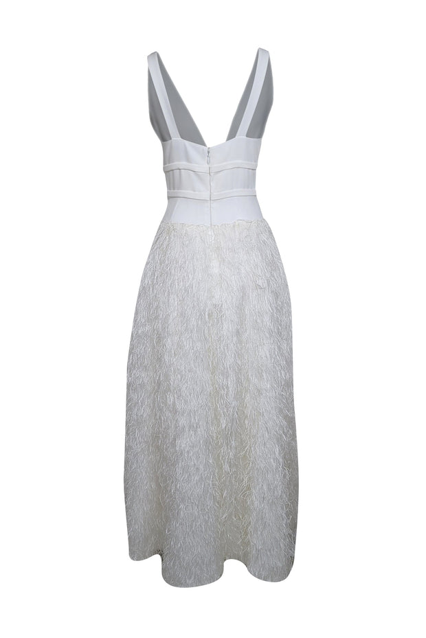 BCBG Max Azria - White Sleeveless w/ Metallic Fringe High Low Formal D BCBG Max Azria - White Sleeveless w/ Metallic Fringe High Low Formal D