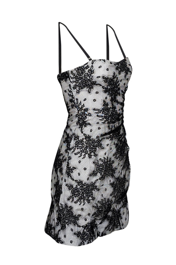 Dolce & Gabbana - Black Lace w/ White Lining Ruched Dress Sz 4 Dolce & Gabbana - Black Lace w/ White Lining Ruched Dress Sz 4