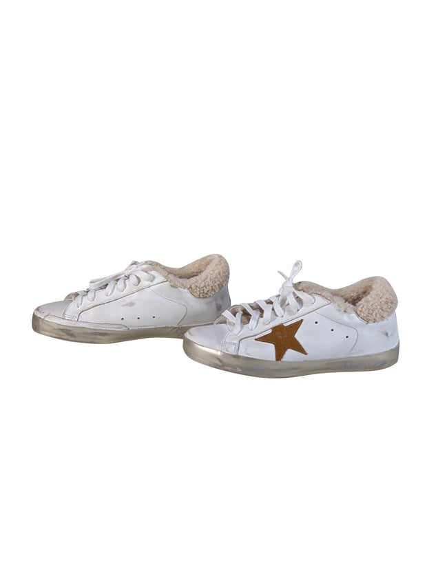 Current Boutique-Golden Goose - Ivory Leather & Tan Star Shearling Trim Super-Star Sneakers Sz 9
