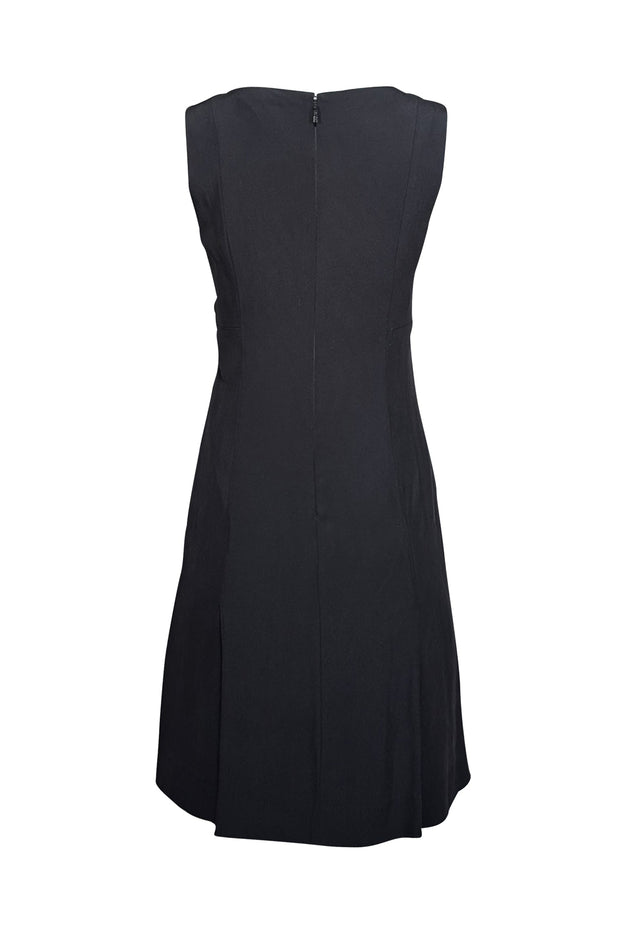 Gucci - Black Sleeveless V-neckline Sheath Dress Sz 6 Gucci - Black Sleeveless V-neckline Sheath Dress Sz 6
