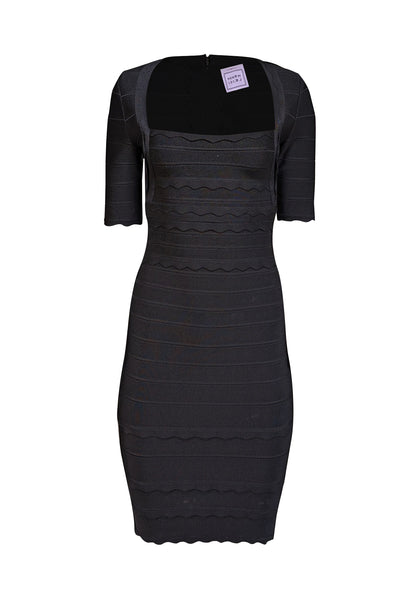 Herve Leger - Black Short Sleeve Bandage Dress w/ Scalloped Trim Sz S Herve Leger - Black Short Sleeve Bandage Dress w/ Scalloped Trim Sz S