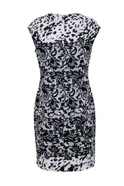 Current Boutique-St. John - Black & White Print Cap Sleeve Dress Sz 10