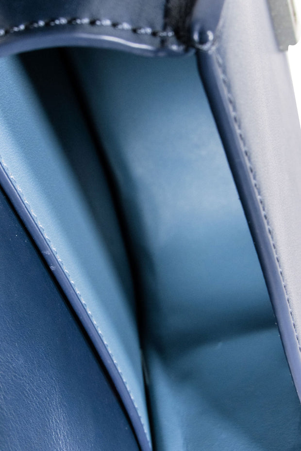 Current Boutique-Tory Burch - Navy, Cream, & Tan Print Leather Crossbody Bag