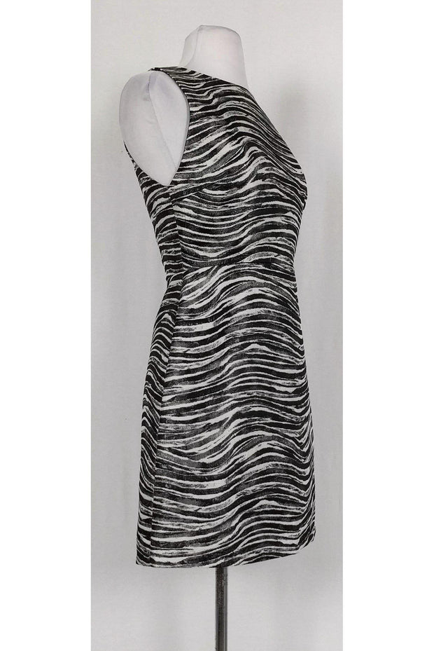 Current Boutique-Alice & Olivia - Black & White Striped Dress Sz 4