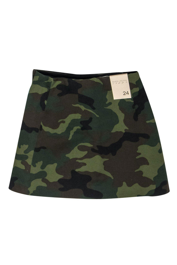 Current Boutique-Alice & Olivia - Olive Green Camouflage Print "Renna" Mini Envelope Skirt Sz 24