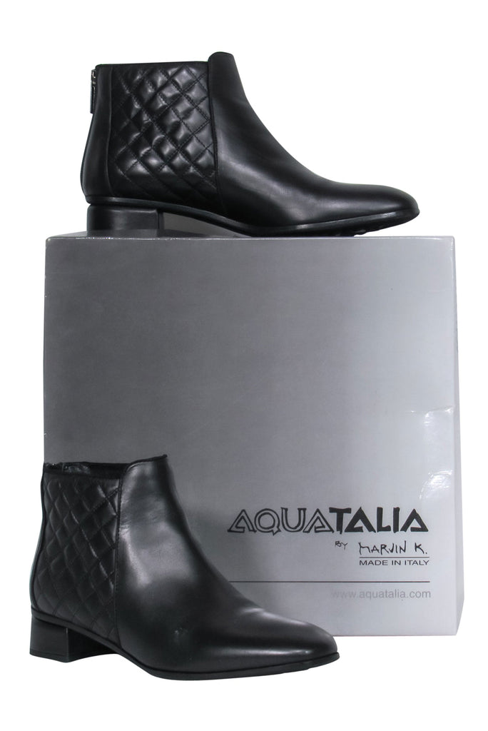 Aquatalia Black Leather Block Heel Ankle Booties w Quilted Trim