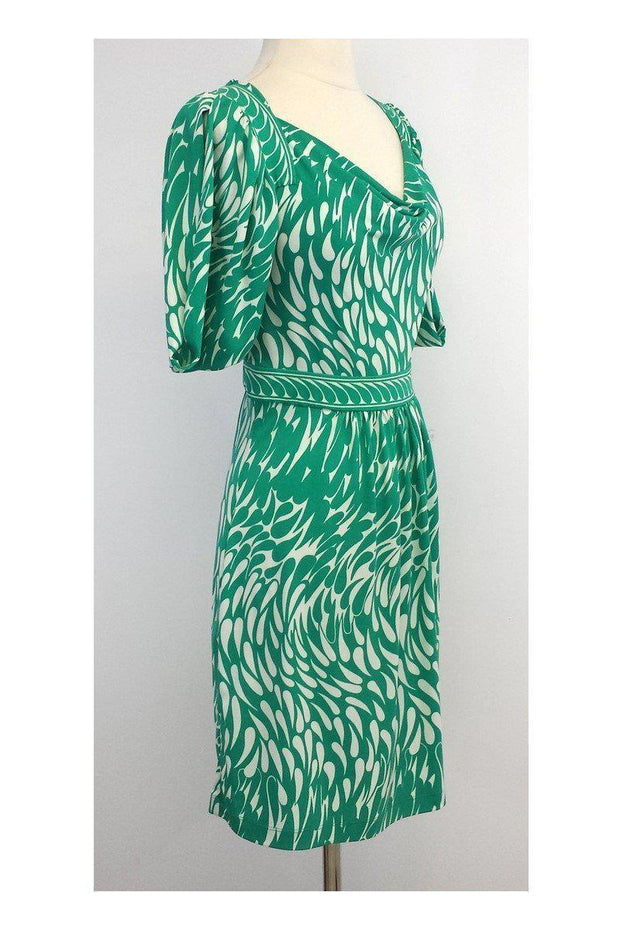 Current Boutique-BCBG - Green & White Print Dress Sz S
