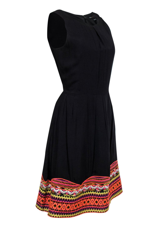 Current Boutique-BCBG Max Azria - Black Fit & Flare Dress w/ Embroidered Hem Sz XS
