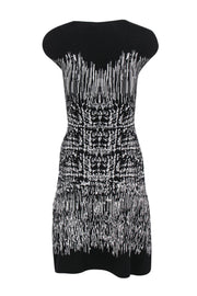 Current Boutique-BCBG Max Azria - Black & White Striped Knit Dress Sz XXS