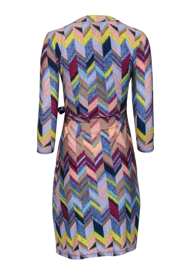 Current Boutique-BCBG Max Azria - Multicolored Chevron Print Wrap Dress Sz XS