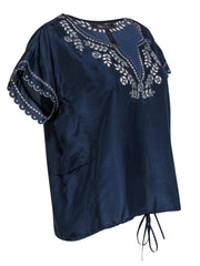 Current Boutique-BCBG Max Azria - Navy Short Sleeve Silk Top w/ Embroidered Trim Sz M