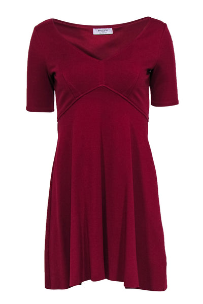 Current Boutique-Bailey 44 - Red V-Neckline Short Sleeve Flared Dress Sz SP