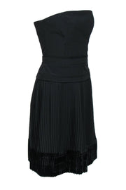 Current Boutique-Carven - Black Strapless Sheath Dress w/ Pleated Skirt & Velvet Trim Sz 4