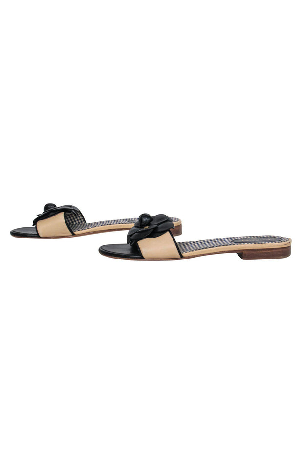 Chanel - Beige Leather Camilla Slide Sandals w/ Rosette Sz 8