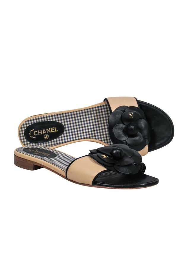 Chanel - Beige Leather Camilla Slide Sandals w/ Rosette Sz 8