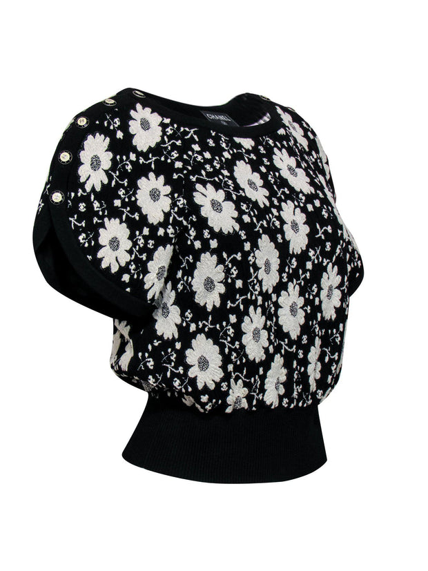 Current Boutique-Chanel - Black & White Floral Embroidered Short Sleeve Sweater Sz 4