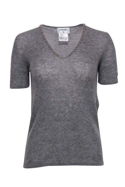 Chanel - Grey Cashmere Blend Knit Short Sleeve Sweater w/ Pearl Trim Sz 10