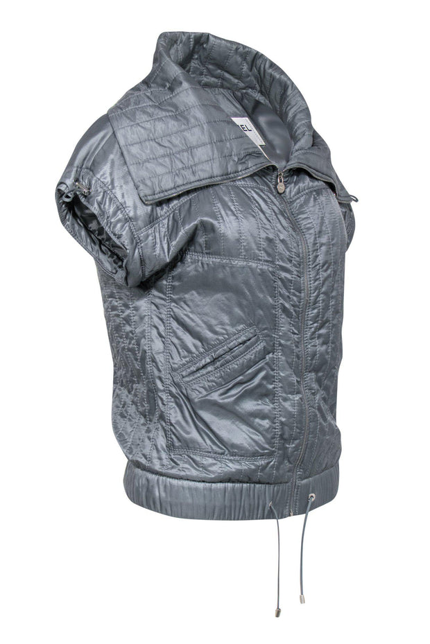Current Boutique-Chanel - Grey Quilted Zip-Up Vest w/ Oversized Collar Sz 2