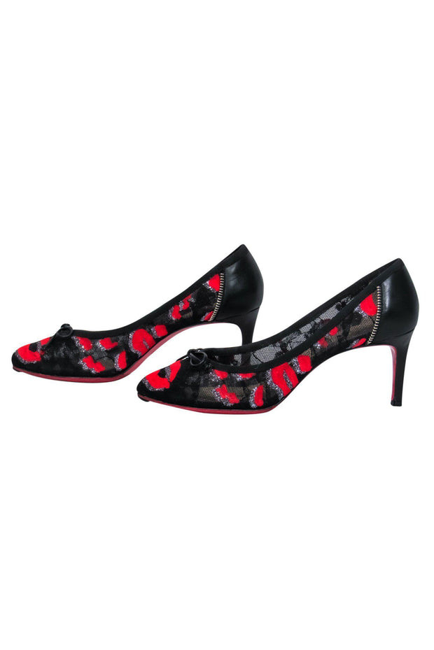 Current Boutique-Christian Louboutin - Black Mesh Pumps w/ Red Sparkly Lip Print Design Sz 9