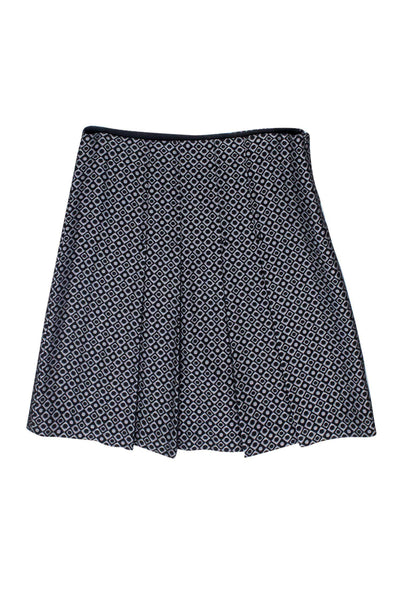 Current Boutique-Club Monaco - Black & Silver Geometric Brocade Pleated Skirt Sz 0